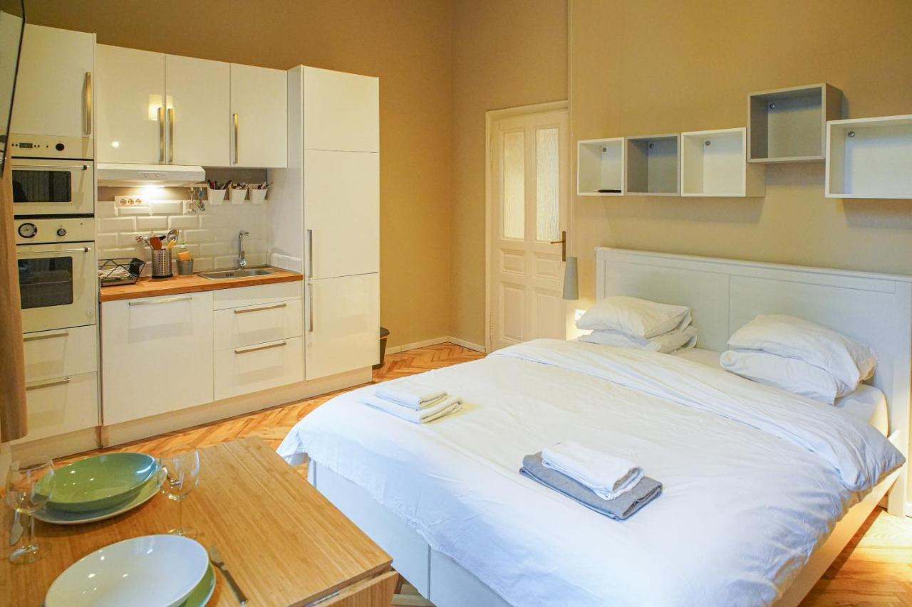 Comfortzone Zagreb Center Apartment Ngoại thất bức ảnh